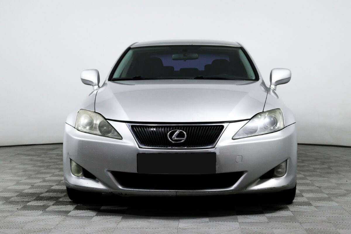 Lexus IS с пробегом — 2007 год. Фото: #1
