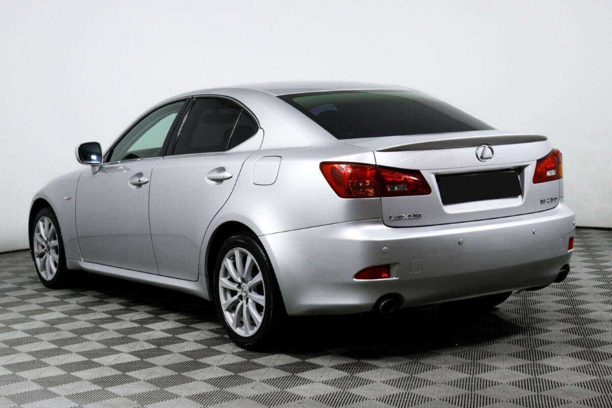 Lexus IS с пробегом — 2007 год. Фото: #6