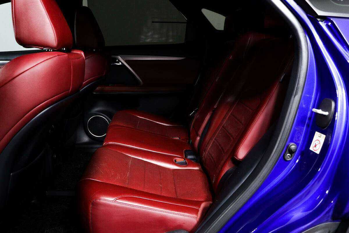 Lexus RX с пробегом — 2016 год. Фото: #11