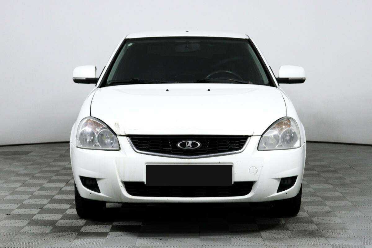 Lada (ВАЗ) Priora с пробегом — 2011 год. Фото: #1