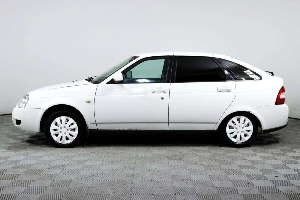 Lada (ВАЗ) Priora с пробегом — 2011 год. Фото: #6