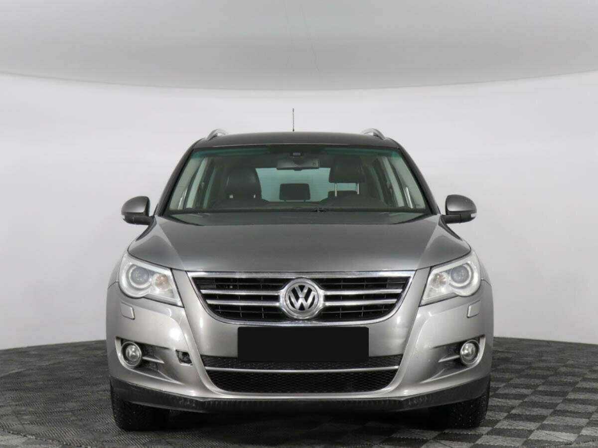 Volkswagen Tiguan с пробегом — 2009 год. Фото: #1