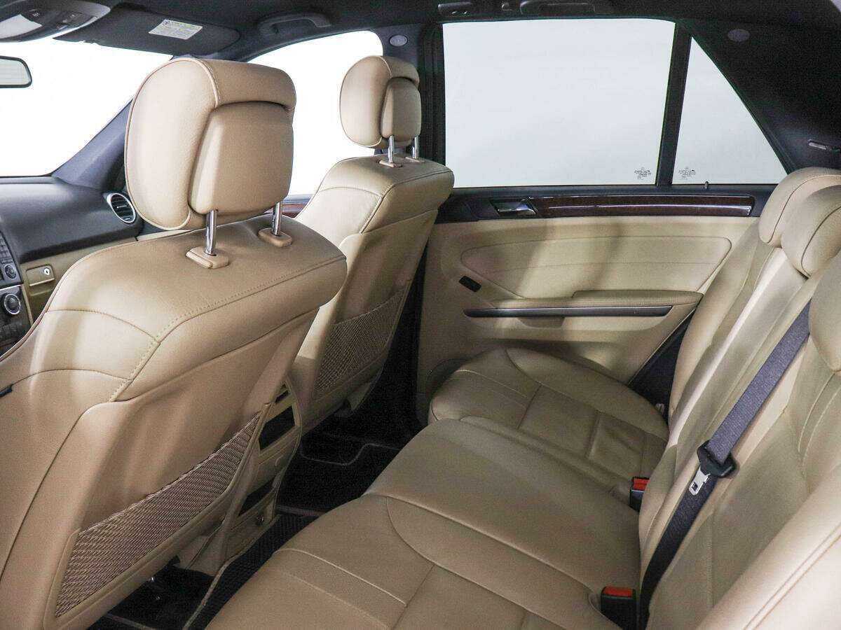 Mercedes-Benz M-Класс с пробегом — 2008 год. Фото: #11