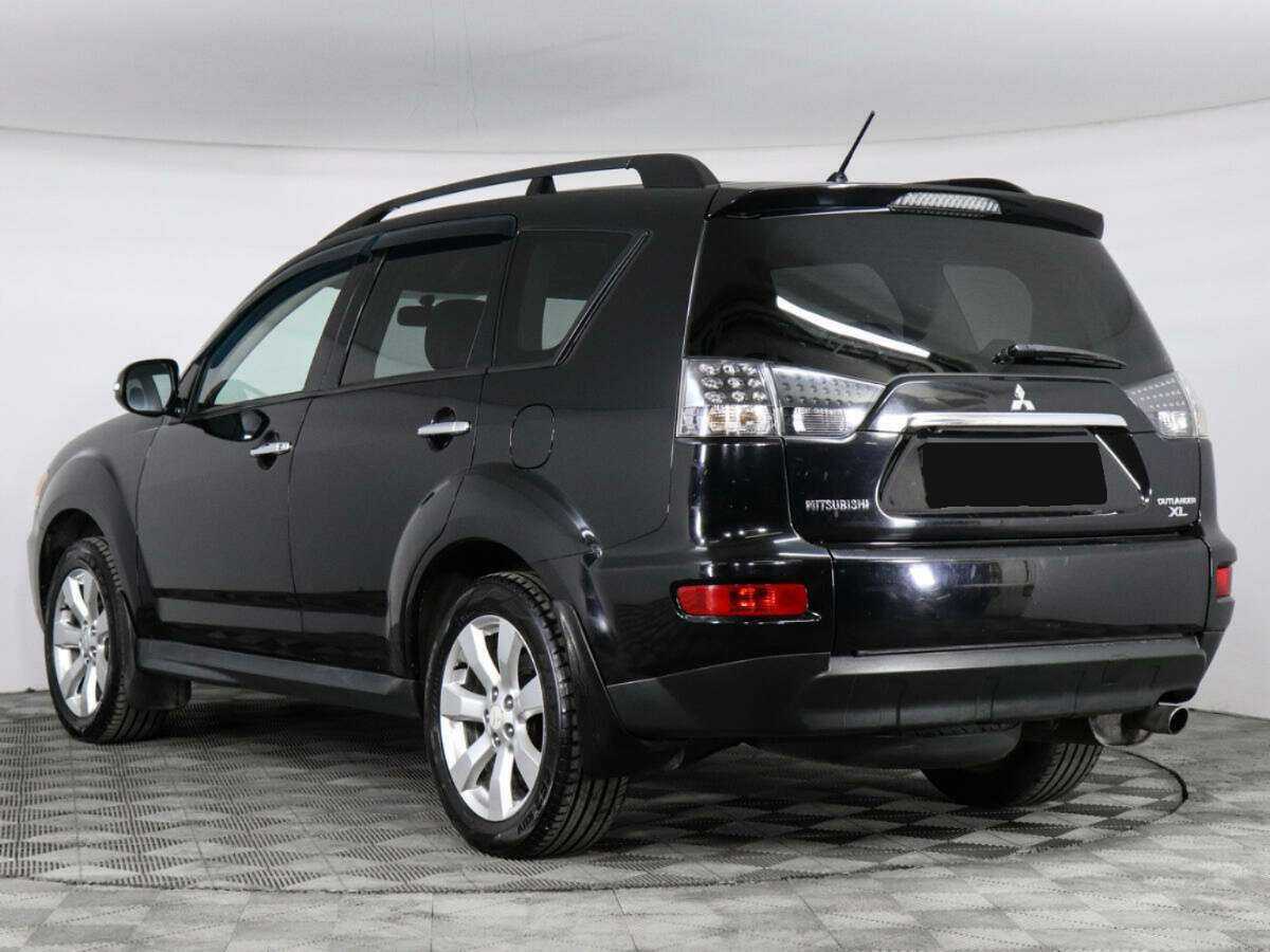 Mitsubishi Outlander с пробегом — 2011 год. Фото: #4