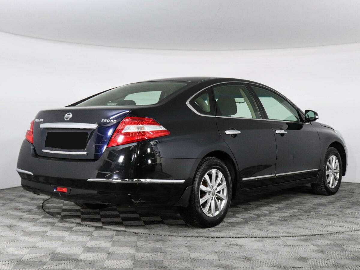 Nissan Teana с пробегом — 2009 год. Фото: #2