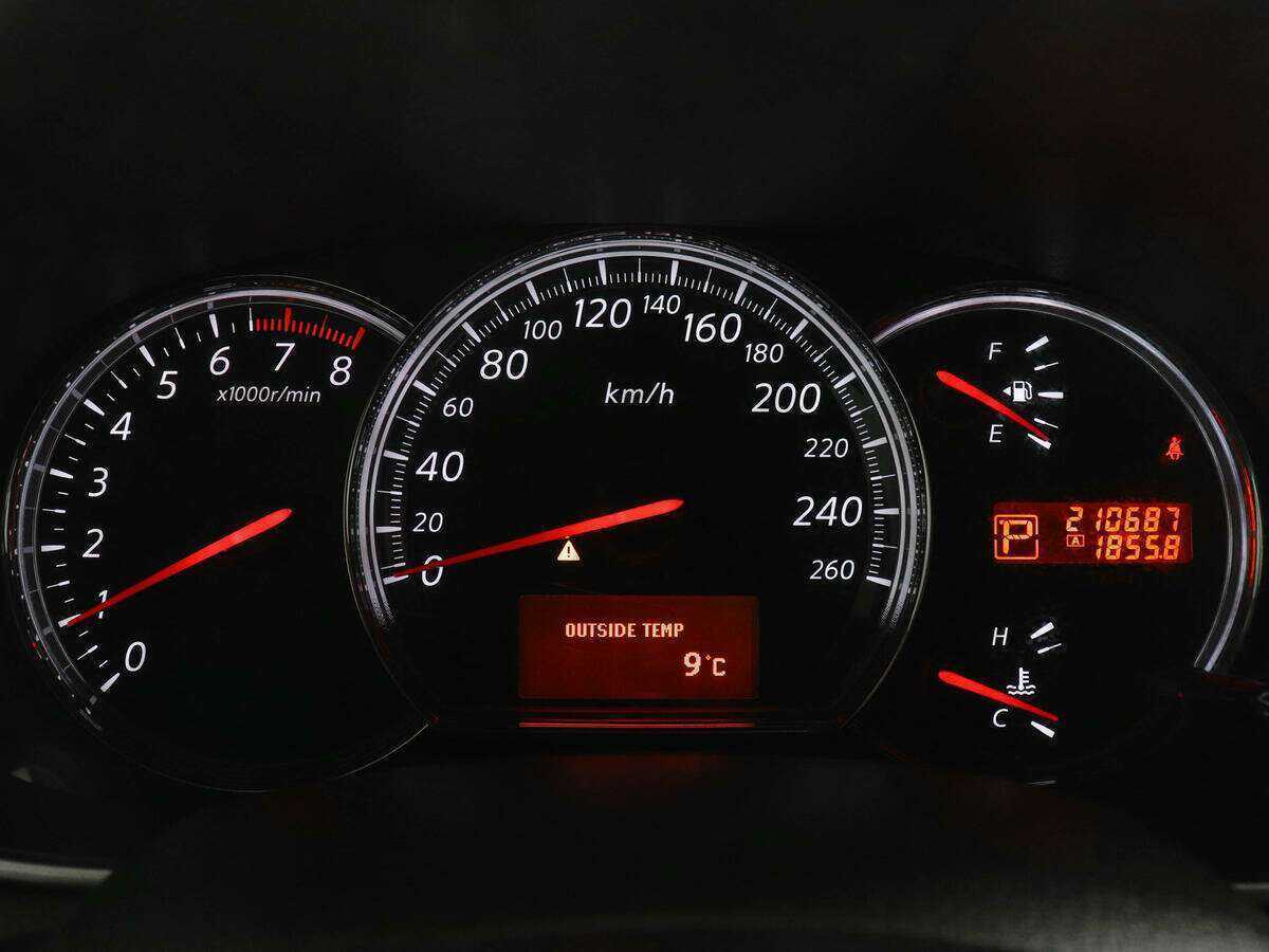 Nissan Teana с пробегом — 2009 год. Фото: #6