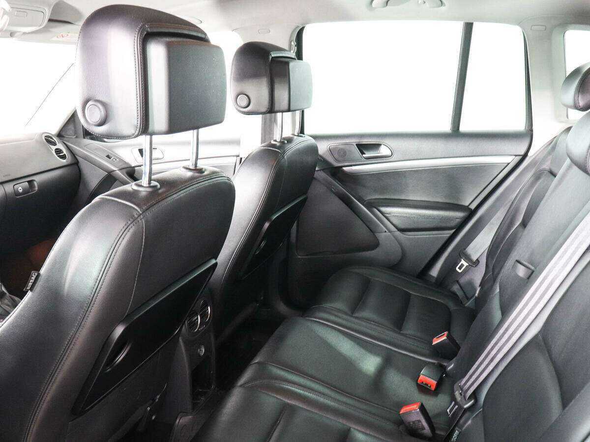 Volkswagen Tiguan с пробегом — 2012 год. Фото: #7