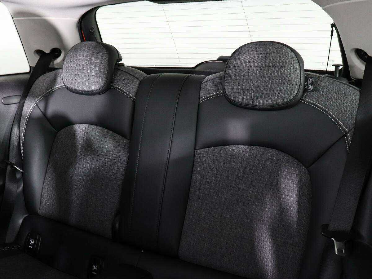 Mini Hatch с пробегом — 2019 год. Фото: #10