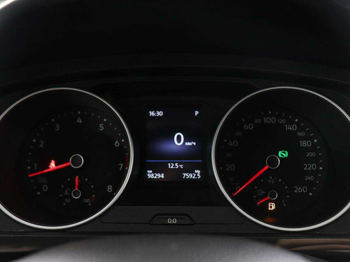 Volkswagen Tiguan с пробегом — 2017 год. Фото: #9