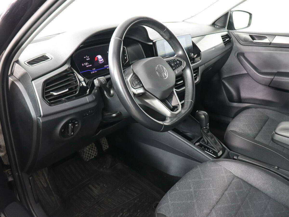 Volkswagen Polo с пробегом — 2021 год. Фото: #8