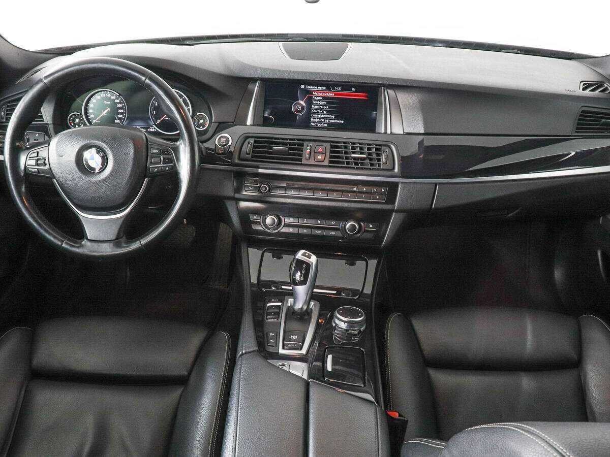 BMW 5 серии с пробегом — 2016 год. Фото: #6