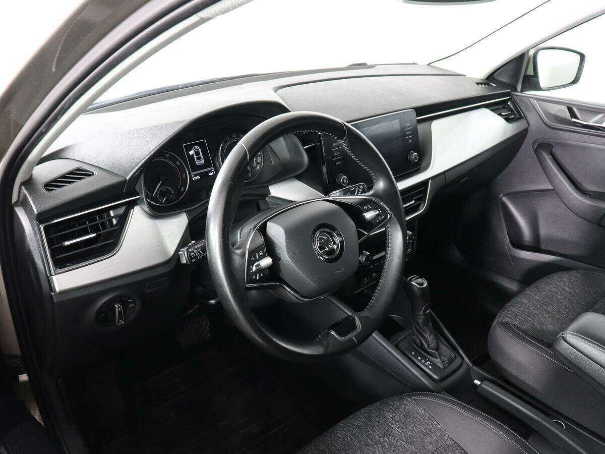 Skoda Rapid с пробегом — 2020 год. Фото: #8