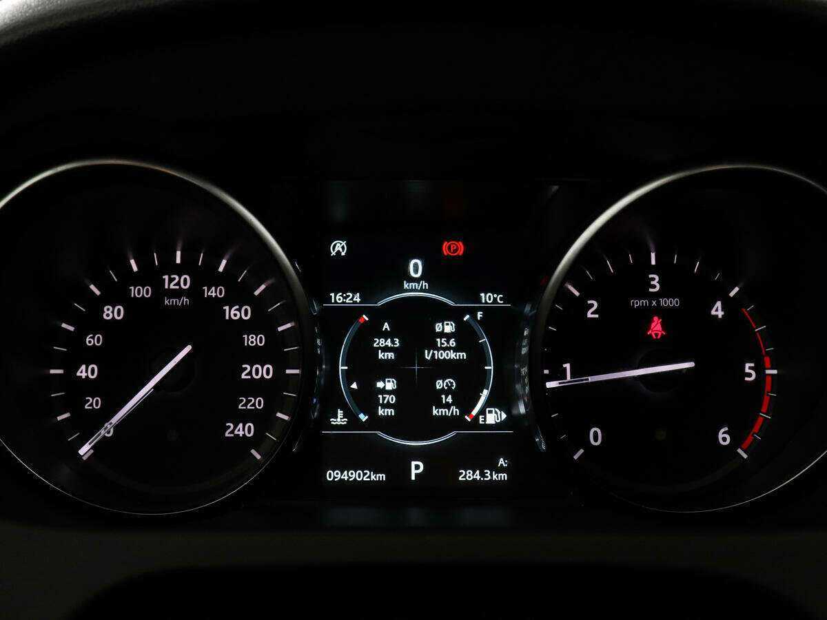 Land Rover Discovery Sport с пробегом — 2019 год. Фото: #10