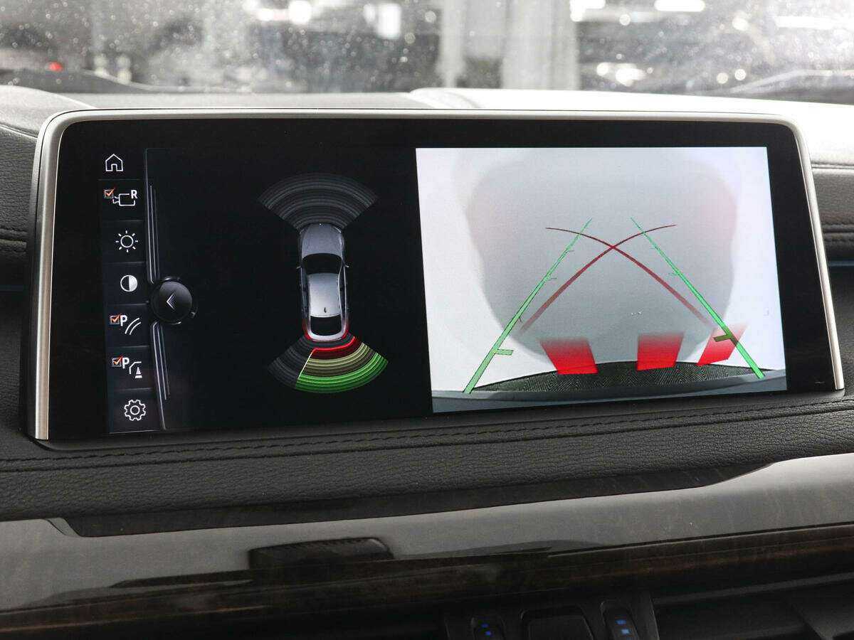 BMW X6 с пробегом — 2017 год. Фото: #10