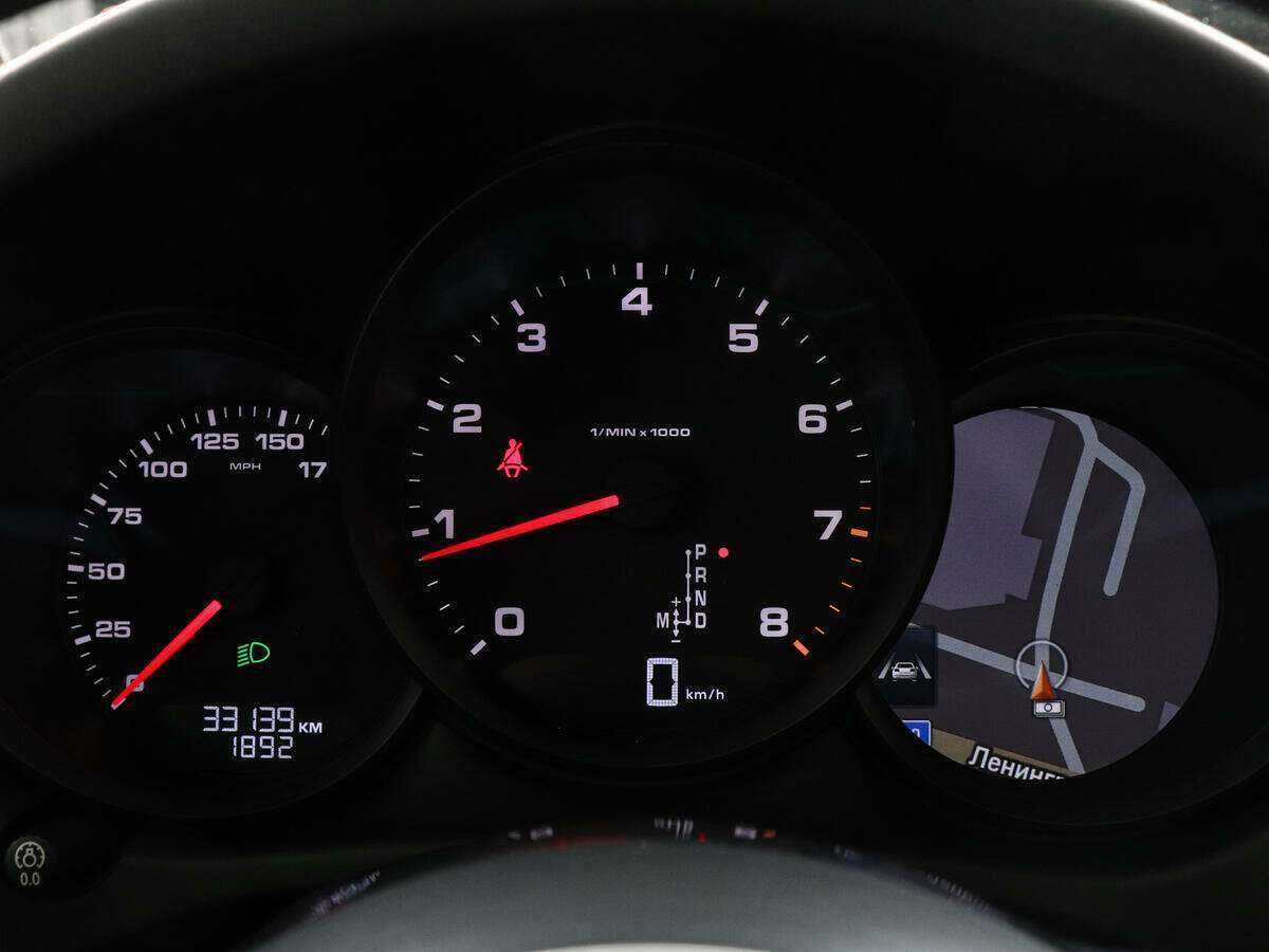 Porsche Macan с пробегом — 2019 год. Фото: #10