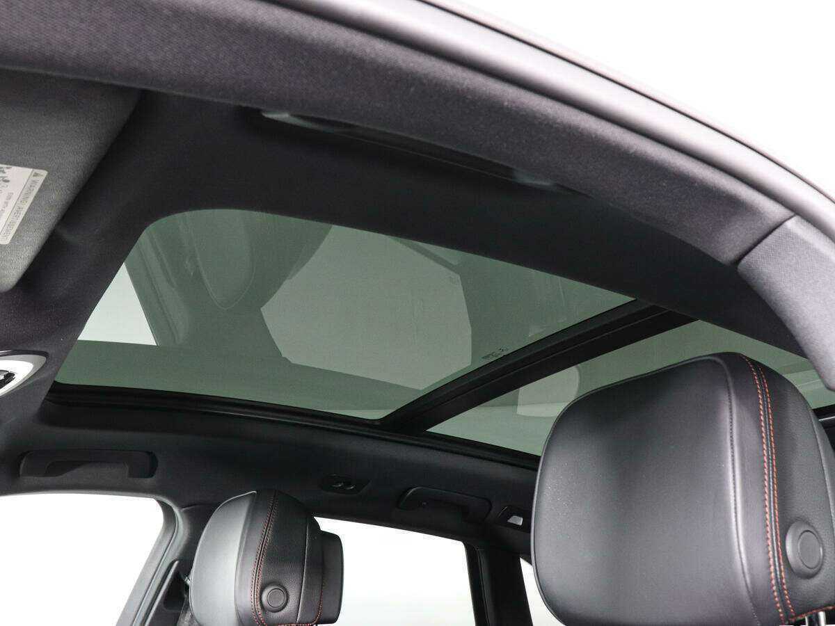 Porsche Macan с пробегом — 2019 год. Фото: #12