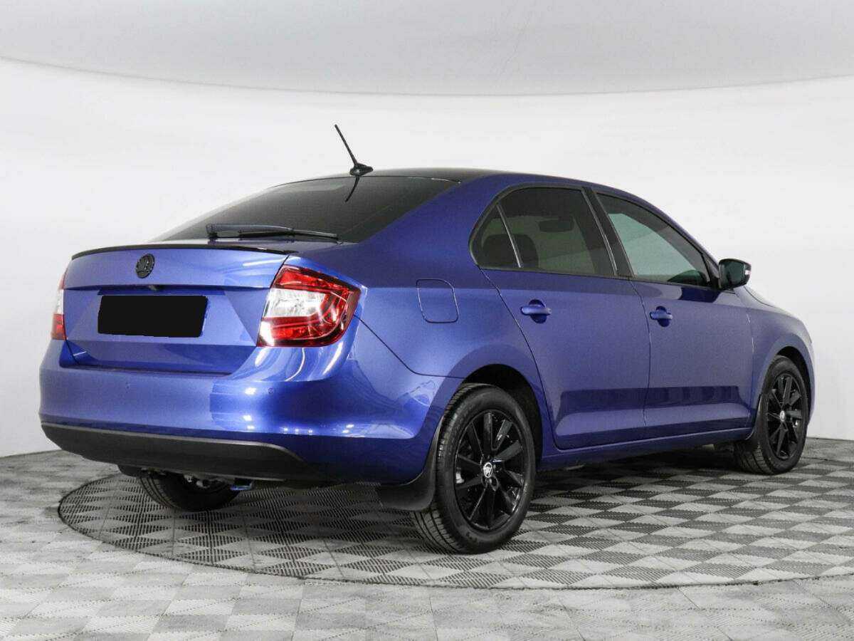 Skoda Rapid с пробегом — 2018 год. Фото: #4