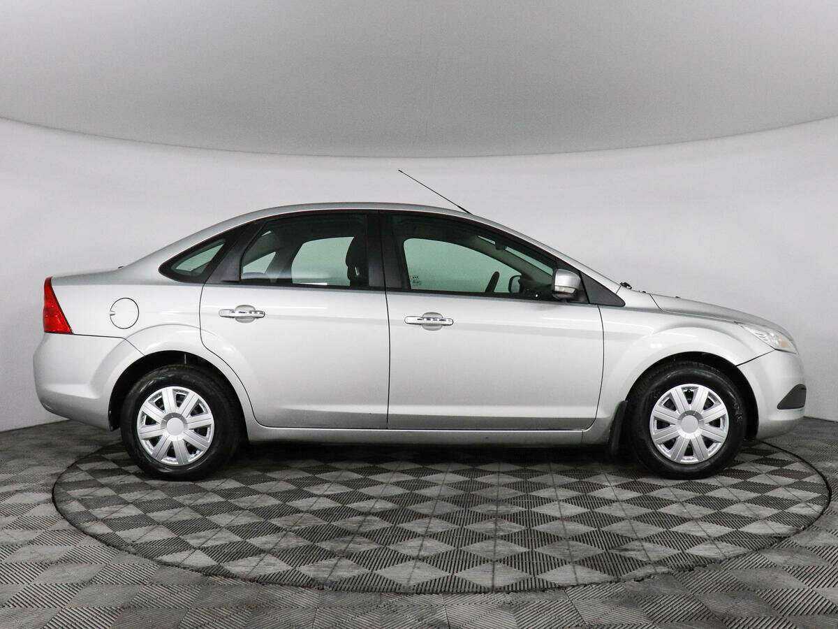 Ford Focus с пробегом — 2011 год. Фото: #3