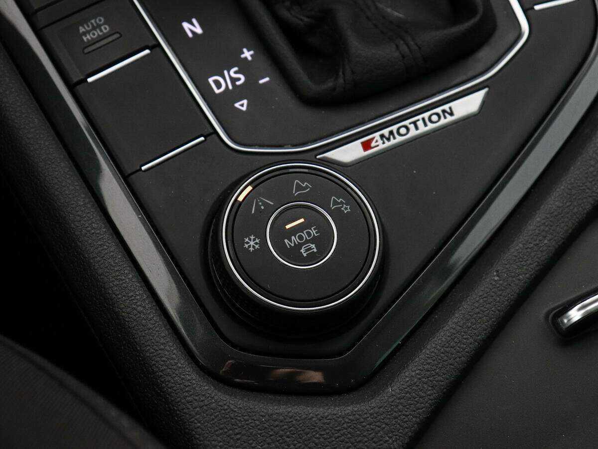 Volkswagen Tiguan с пробегом — 2020 год. Фото: #13