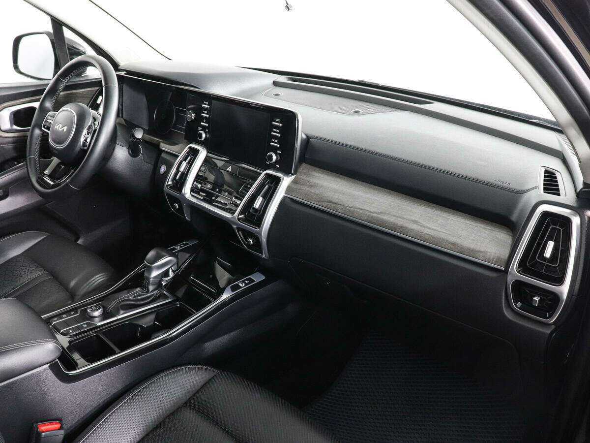 Kia Sorento с пробегом — 2022 год. Фото: #8