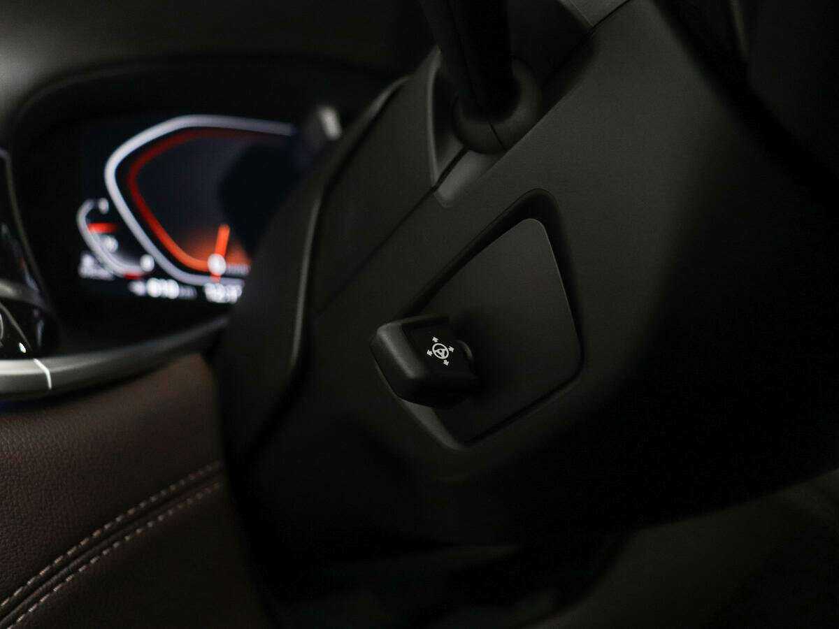 BMW 7 серии с пробегом — 2021 год. Фото: #12