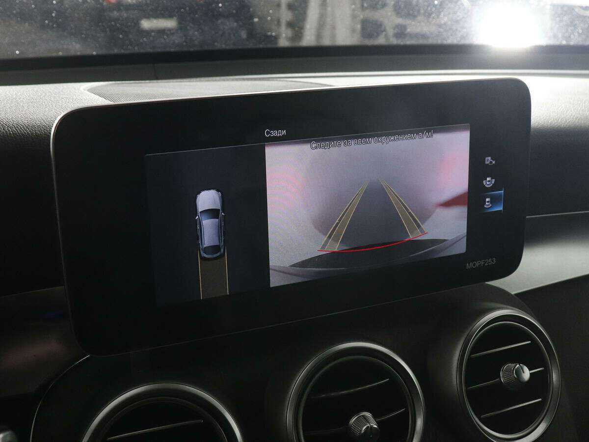 Mercedes-Benz GLC Coupe с пробегом — 2019 год. Фото: #16