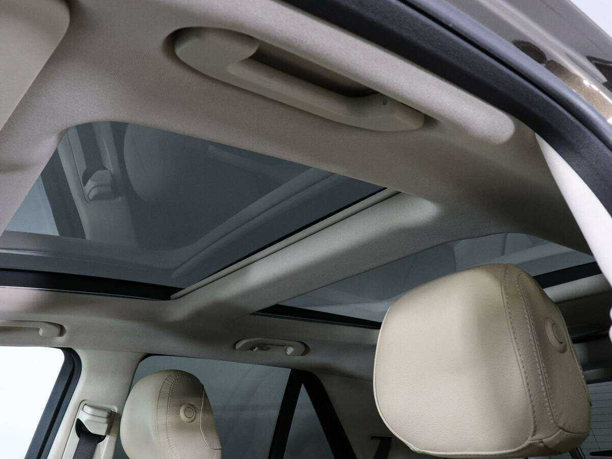 Mercedes-Benz GLE с пробегом — 2016 год. Фото: #11