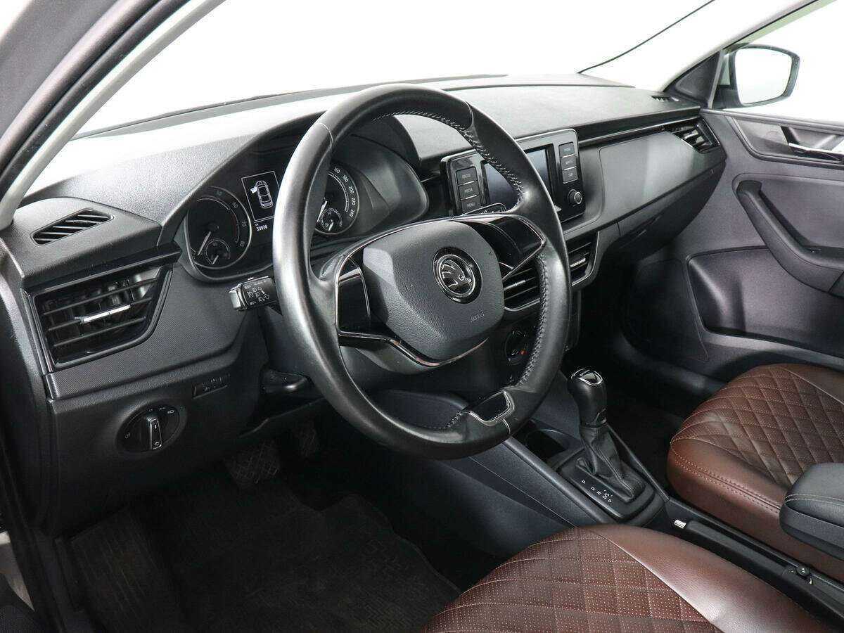 Skoda Rapid с пробегом — 2021 год. Фото: #8