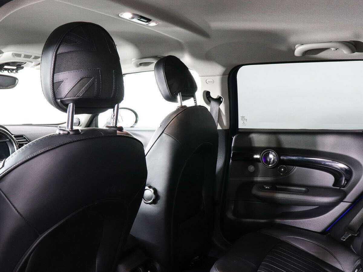 Mini Clubman с пробегом — 2018 год. Фото: #11