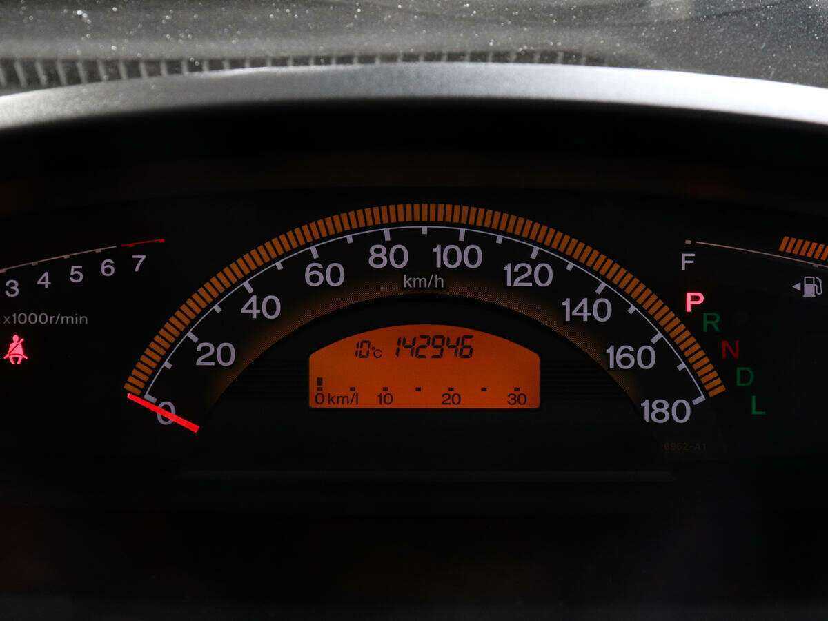 Honda Freed с пробегом — 2010 год. Фото: #9