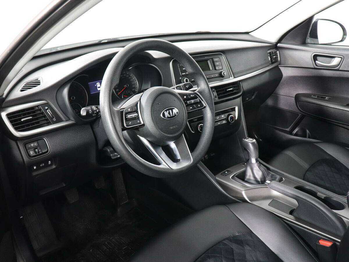 Kia Optima с пробегом — 2019 год. Фото: #7