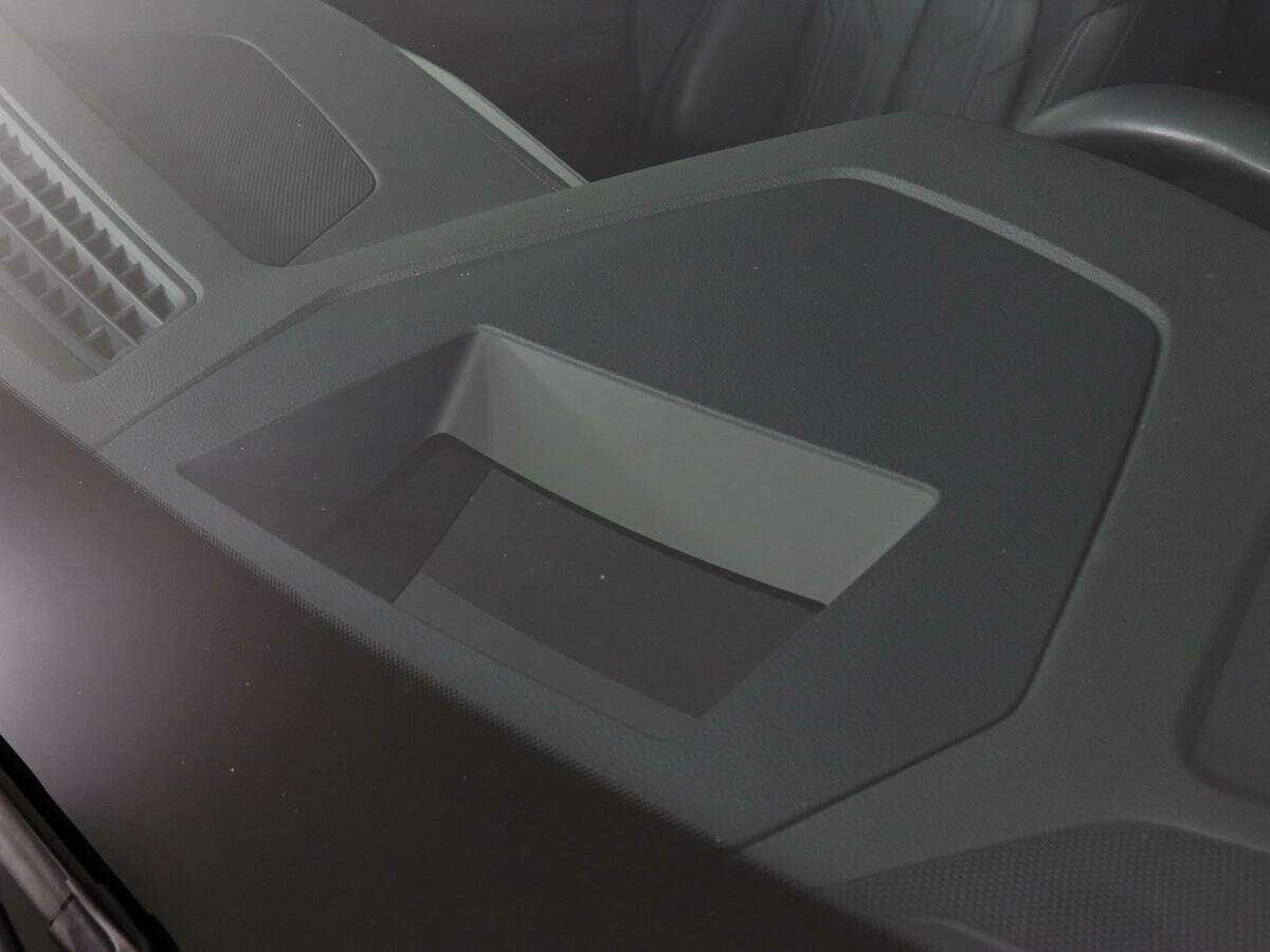 Audi e-tron с пробегом — 2020 год. Фото: #12