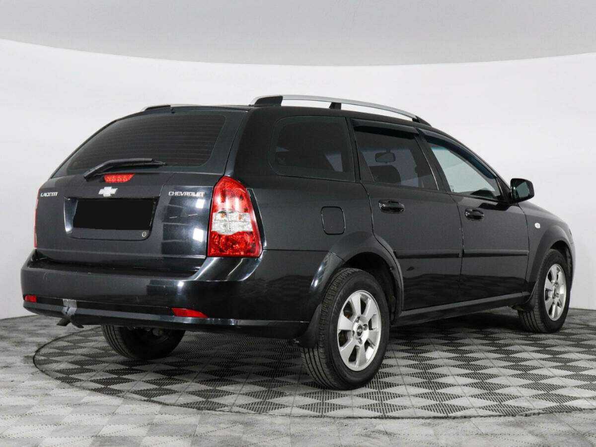 Chevrolet Lacetti с пробегом — 2010 год. Фото: #2