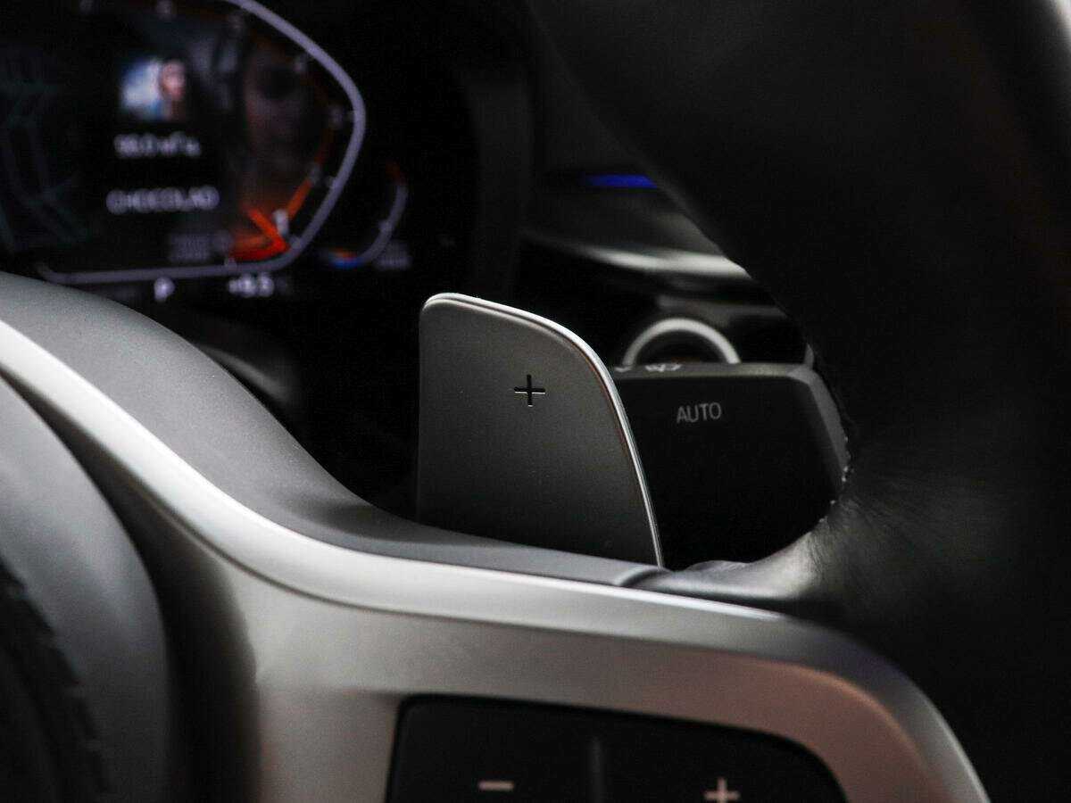 BMW 5 серии с пробегом — 2021 год. Фото: #10