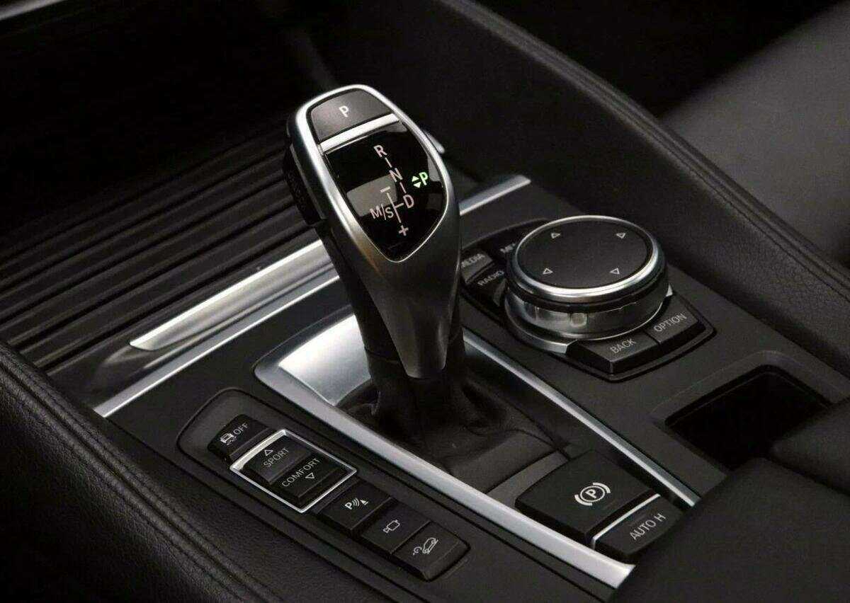 BMW X6 с пробегом — 2016 год. Фото: #14