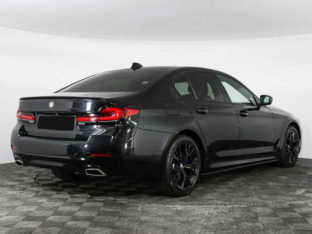 BMW 5 серии с пробегом — 2020 год. Фото: #1