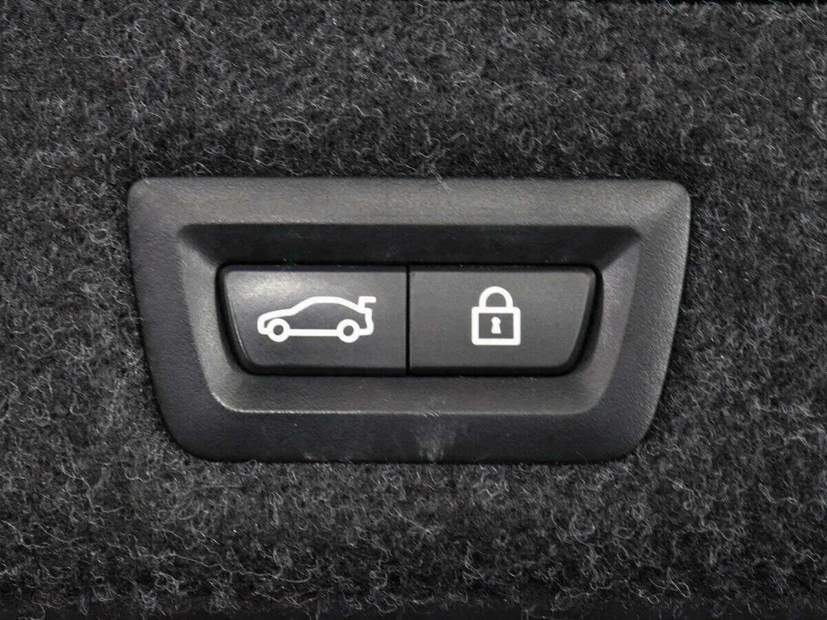 BMW 5 серии с пробегом — 2020 год. Фото: #17