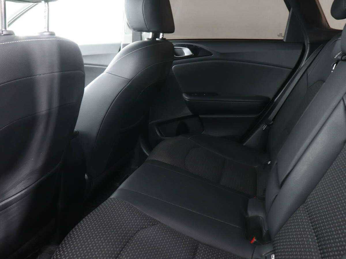 Kia Ceed с пробегом — 2019 год. Фото: #12