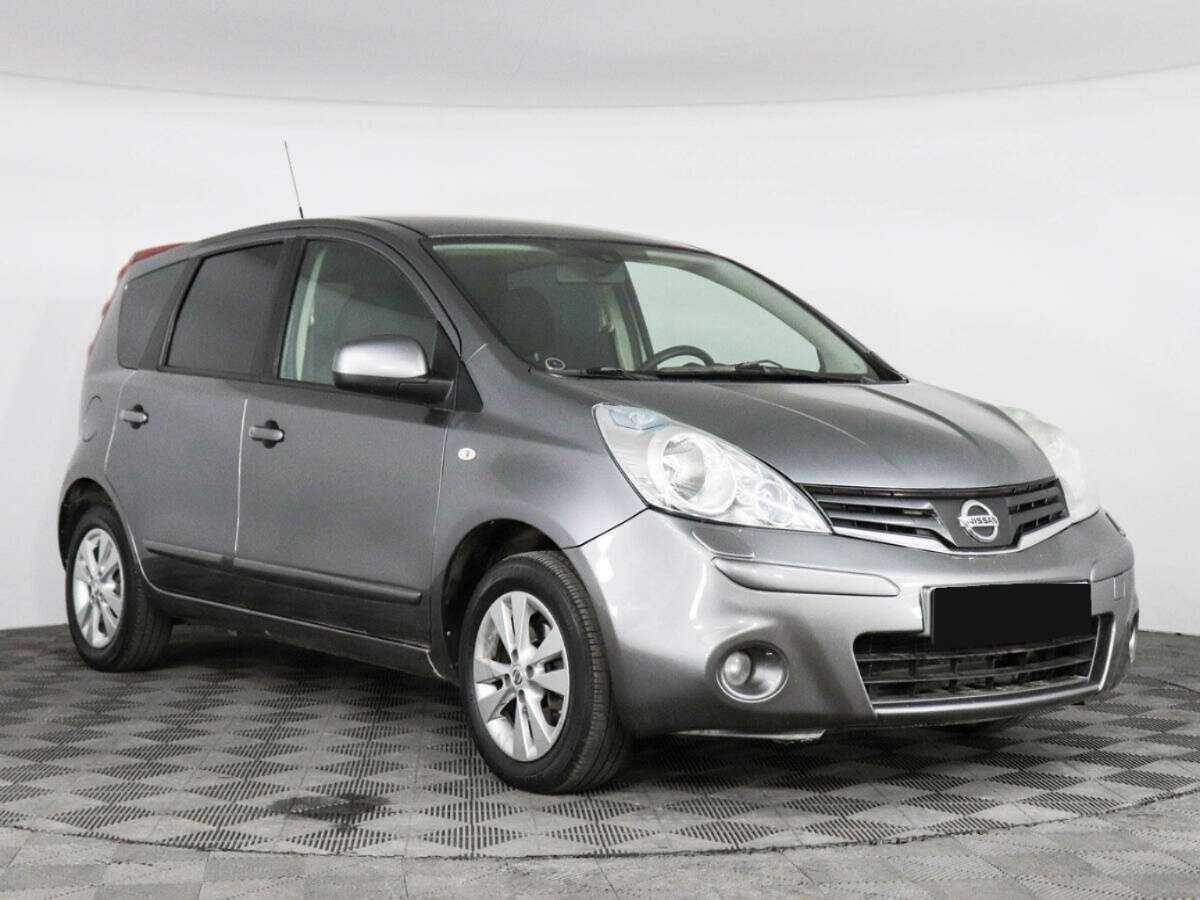 Nissan Note с пробегом — 2011 год. Фото: #2