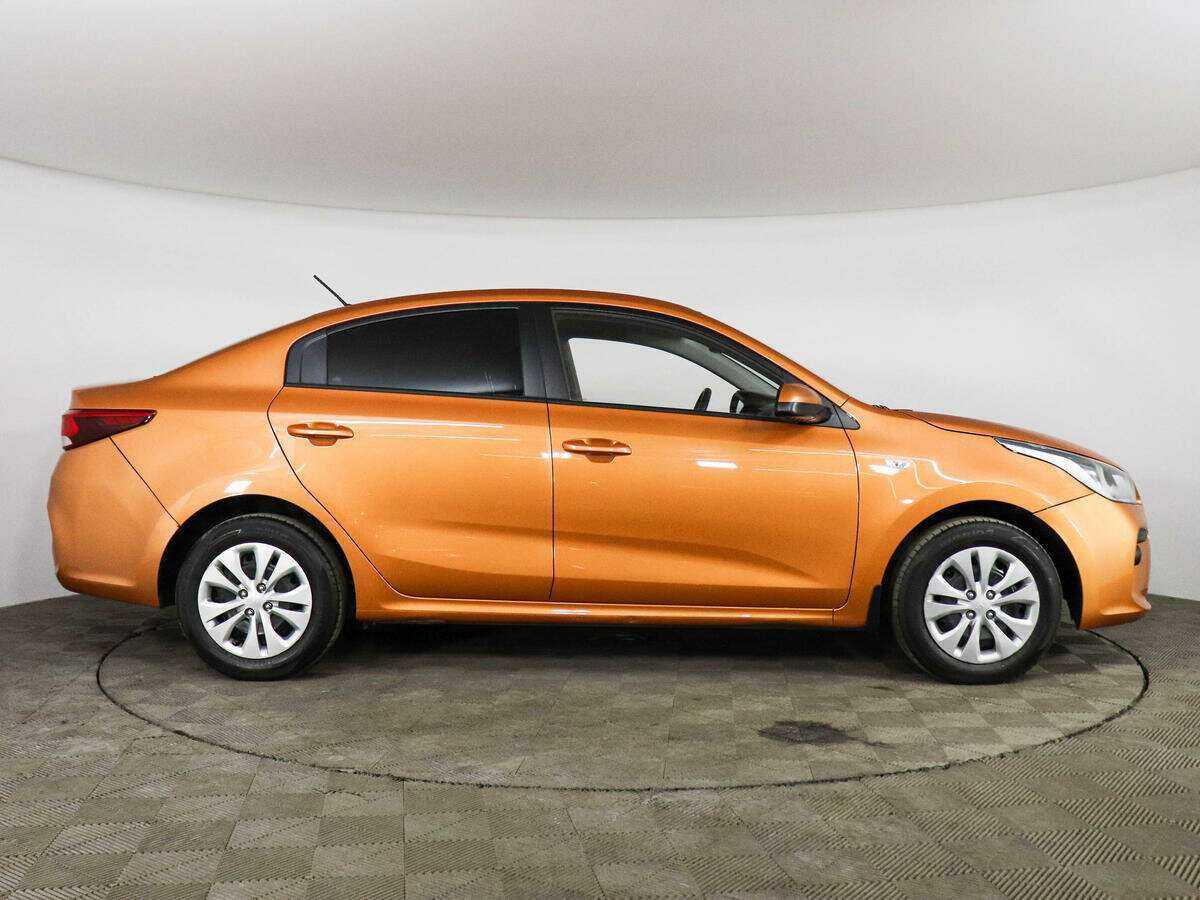 Kia Rio с пробегом — 2019 год. Фото: #3