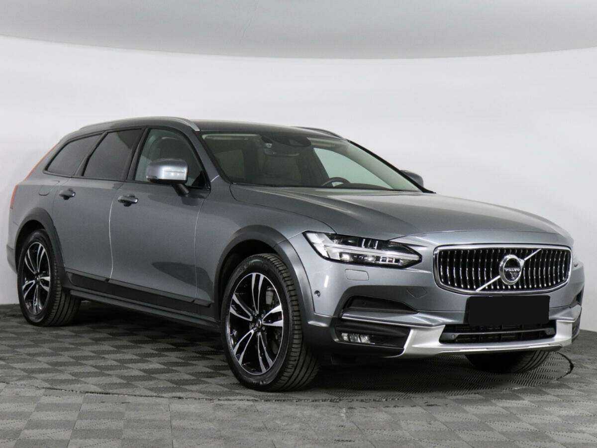 Volvo V90 Cross Country с пробегом — 2019 год. Фото: #2