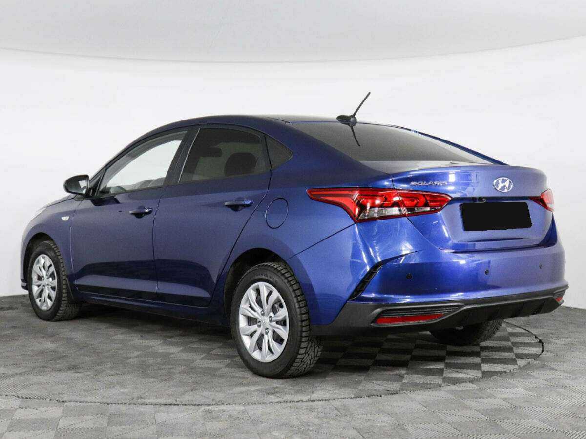Hyundai Solaris с пробегом — 2022 год. Фото: #6