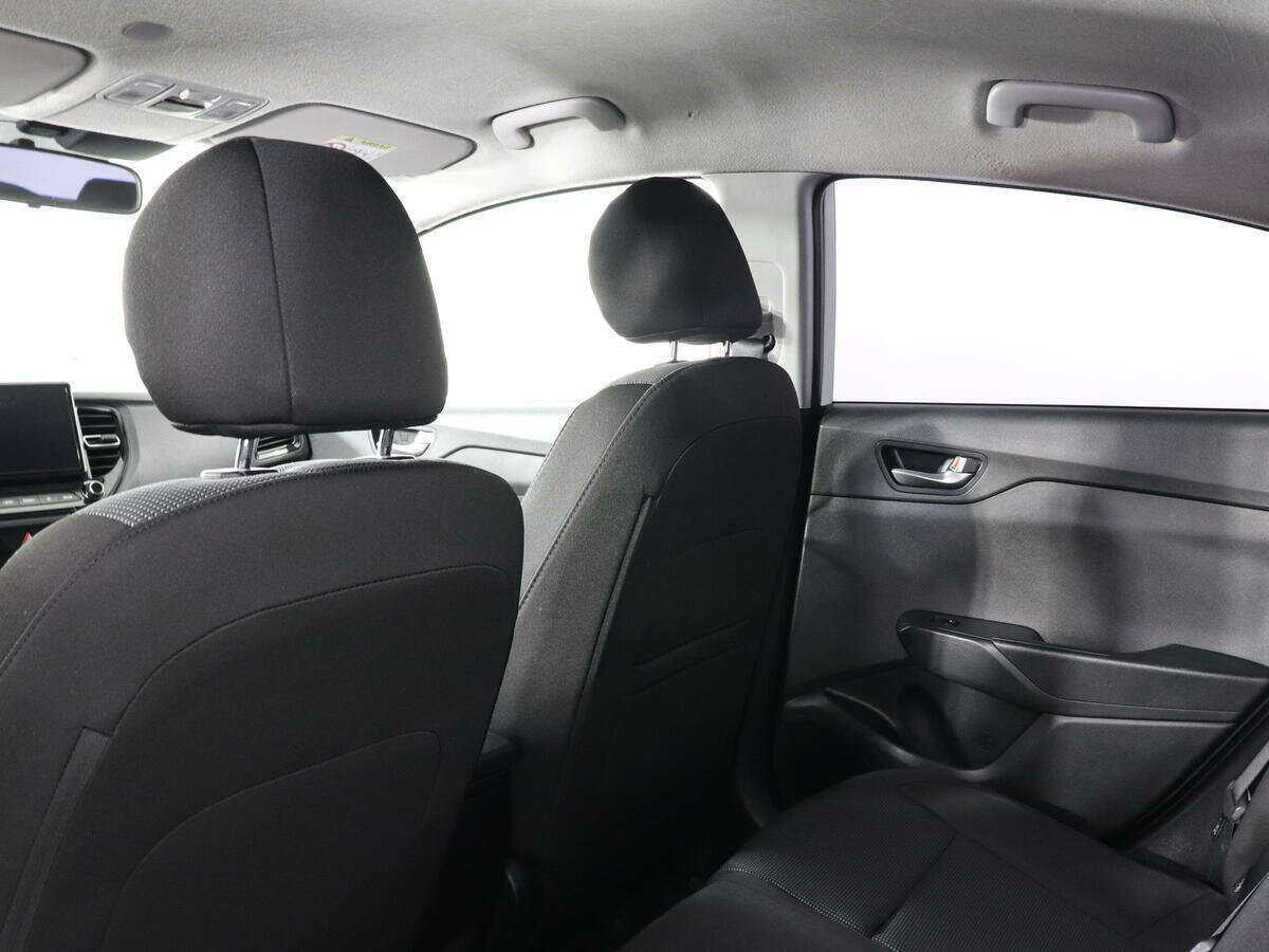 Hyundai Solaris с пробегом — 2020 год. Фото: #11