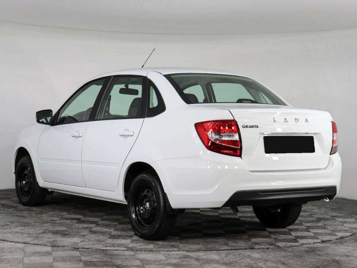 Lada (ВАЗ) Granta с пробегом — 2023 год. Фото: #3