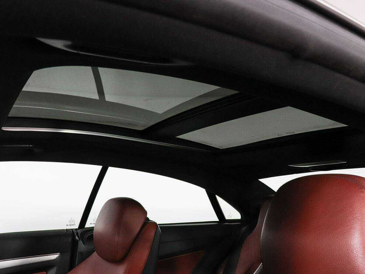 Mercedes-Benz E-Класс с пробегом — 2011 год. Фото: #12