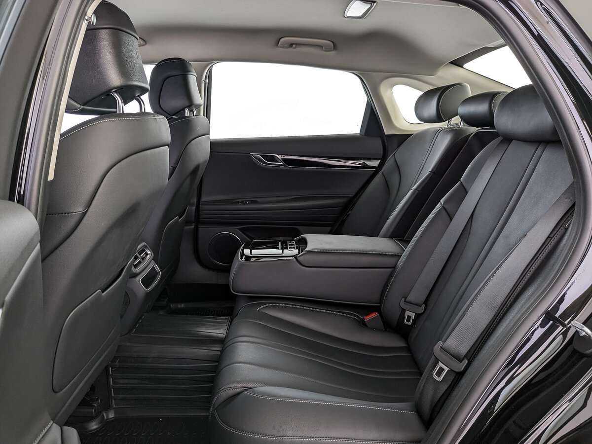 Genesis G80 с пробегом — 2022 год. Фото: #16