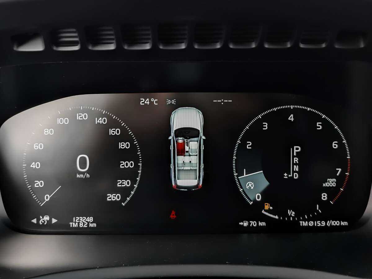 Volvo XC90 с пробегом — 2019 год. Фото: #10