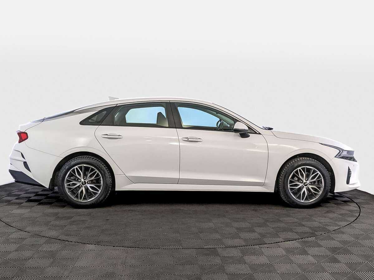 Kia K5 с пробегом — 2021 год. Фото: #3