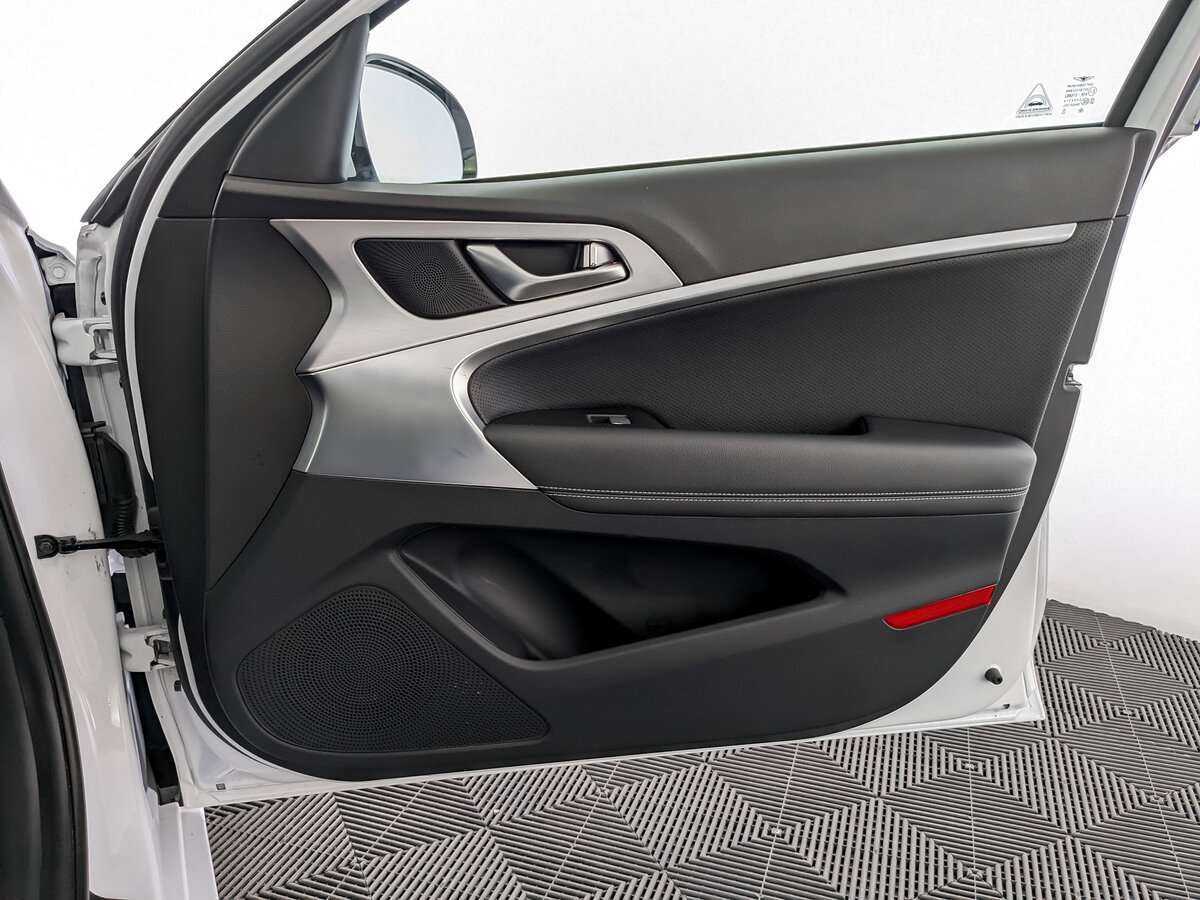 Genesis G70 с пробегом — 2019 год. Фото: #19