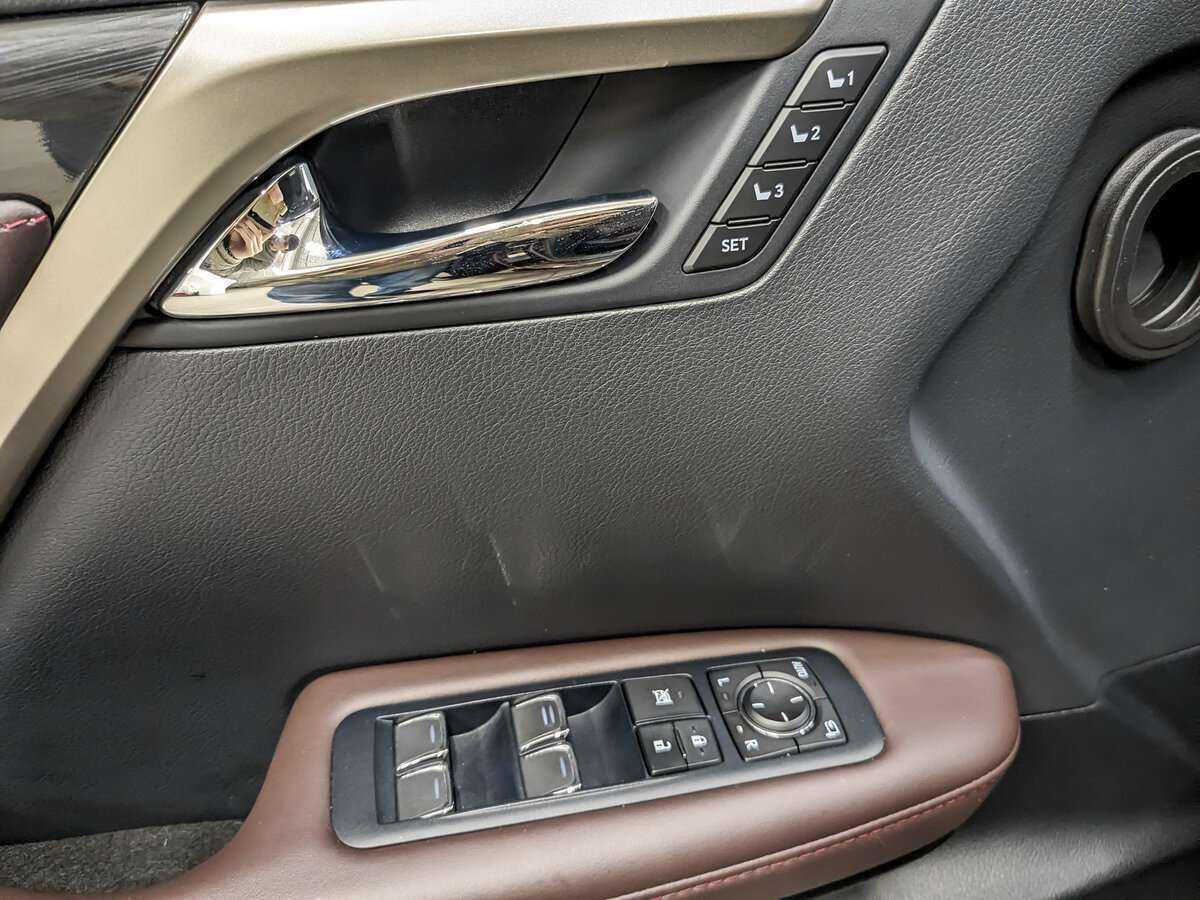 Lexus RX с пробегом — 2019 год. Фото: #15